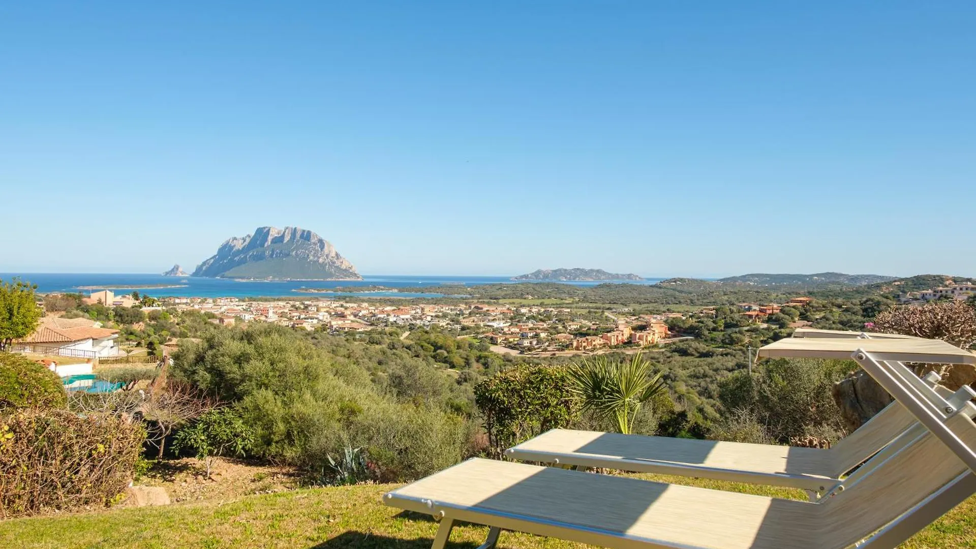 Holiday home Incantevole VillettaCon Giardino E Vista Mare Porto San Paolo