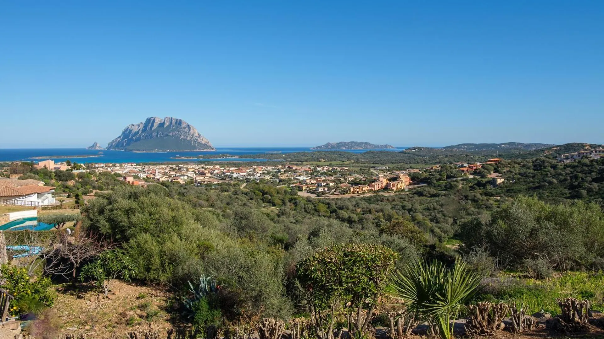 Holiday home Incantevole VillettaCon Giardino E Vista Mare Porto San Paolo  Italy