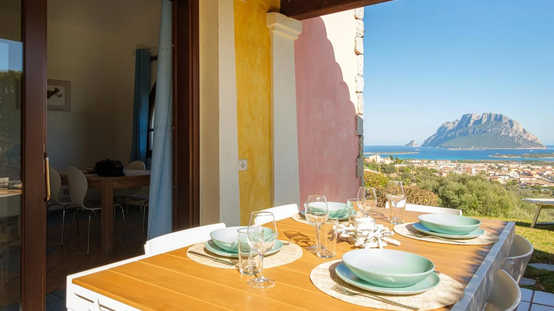 Holiday home Incantevole VillettaCon Giardino E Vista Mare Porto San Paolo